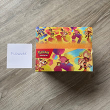 Afbeelding in Gallery-weergave laden, Pokemon TCG Scarlet &amp; Violet 151 Mini Tin Display Box Factory Sealed Engelstalig (=10x Tins)
