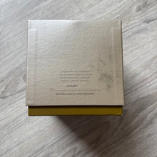 Afbeelding in Gallery-weergave laden, Rituals | The Ritual of Dao Lotus Secret White Lotus &amp; Yi Yi Ren Scented Candle XL Kaars Geurkaars 1000 gram
